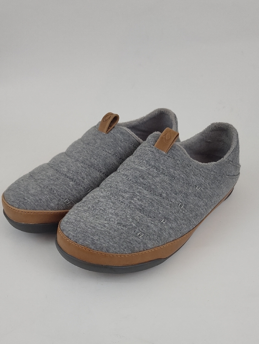 Men's Olukai Mahana Gray Slippers Comfort Drop Heel US Size 7 / EU 40